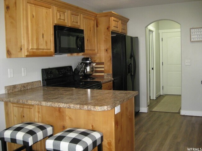 Building Photo - 1606 N 450 E