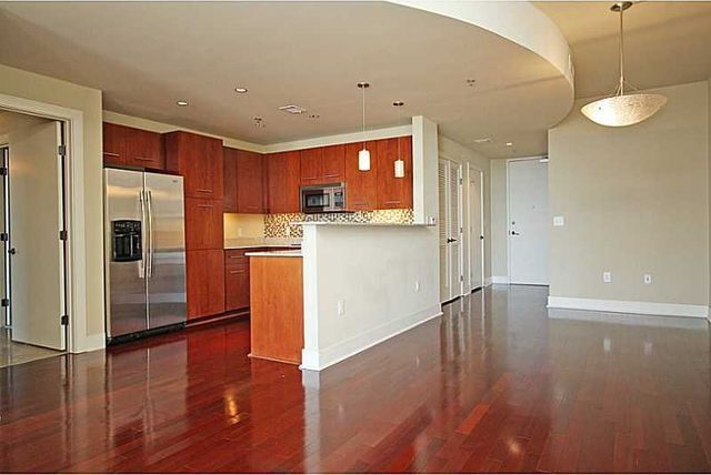 Foto del edificio - 20 10th St NW