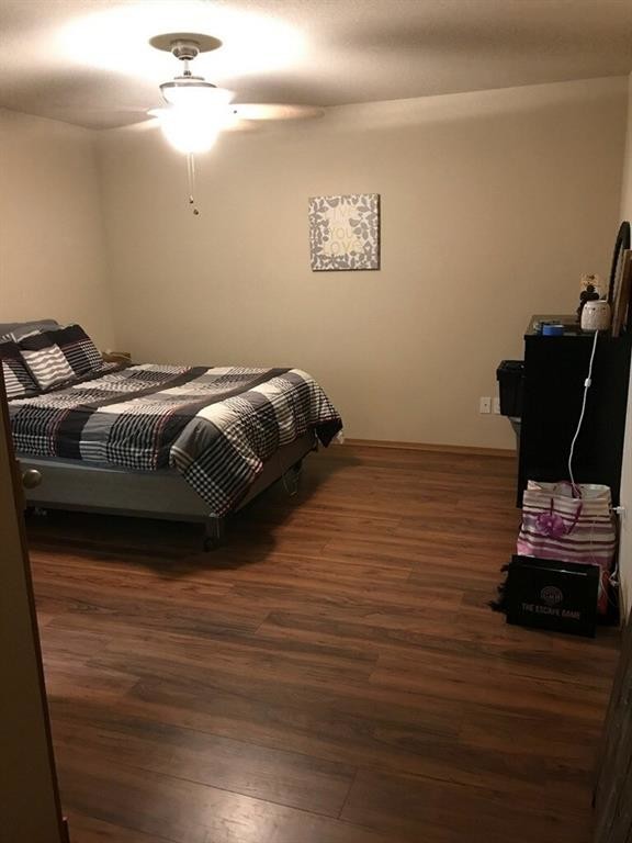 Foto del edificio - 4456 W Bungalow St