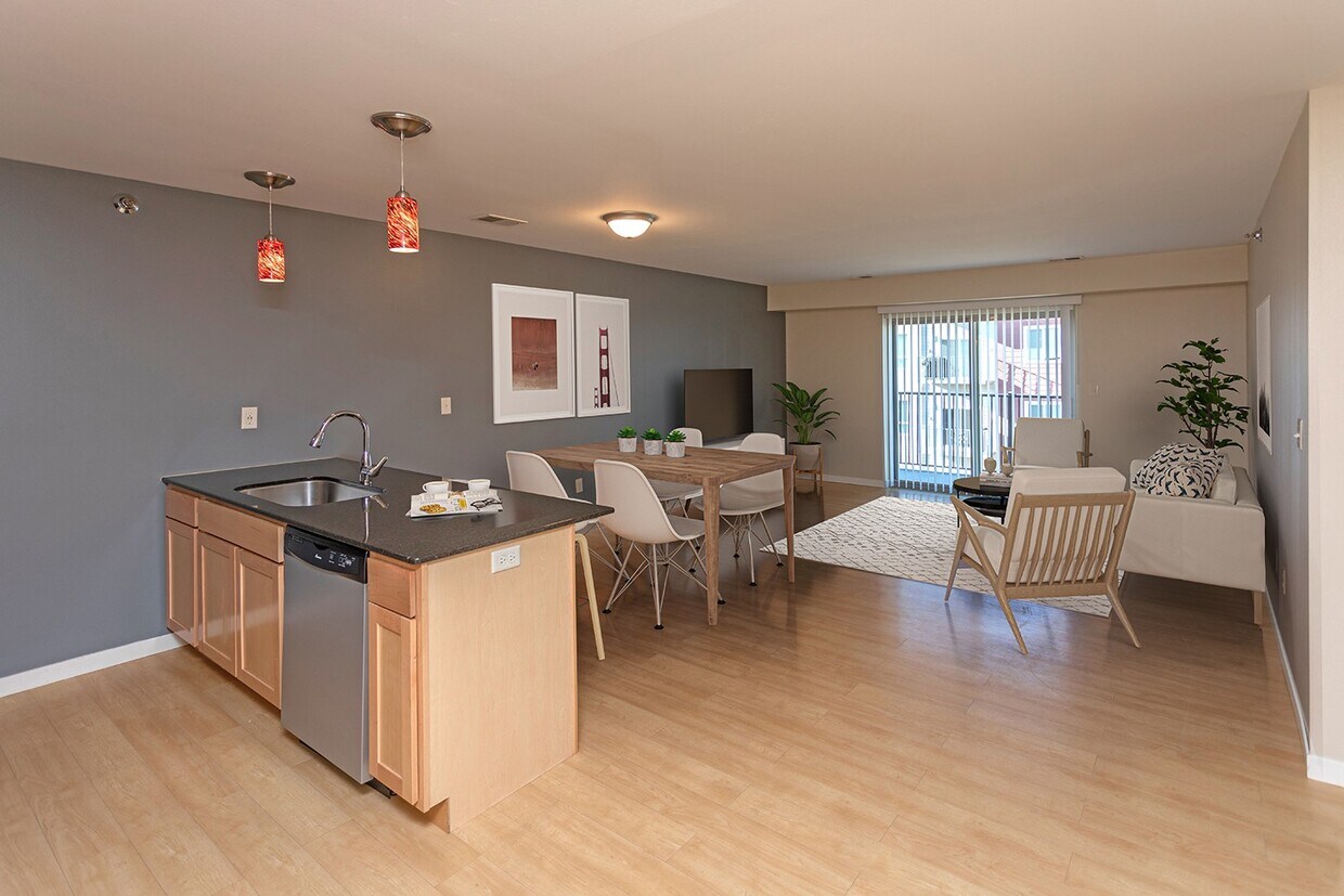 Southpoint Apartments Apartments in Grand Forks, ND