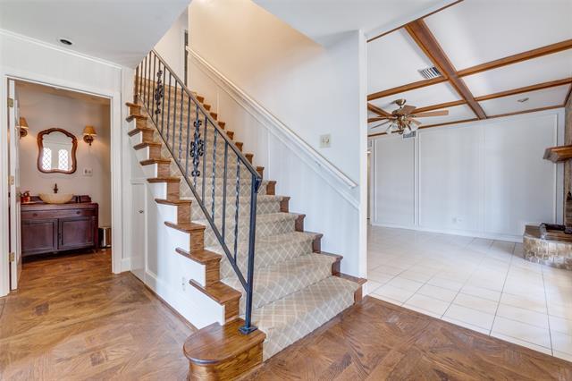 Building Photo - 10506 Berry Knoll Dr