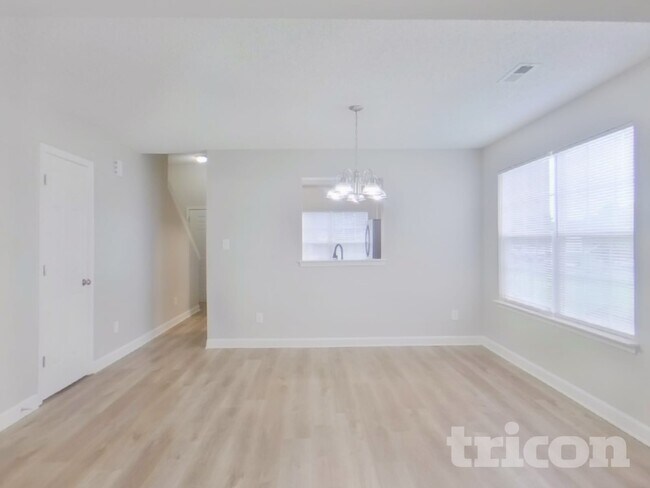 Foto del edificio - 4621 Aldersbrook Dr