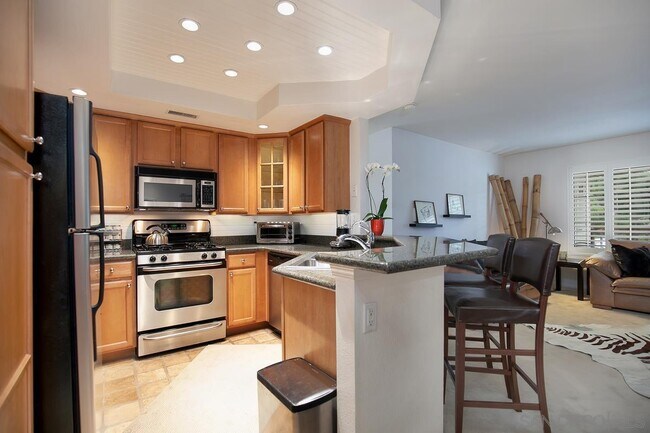 Building Photo - 12655 Camino Mira Del Mar
