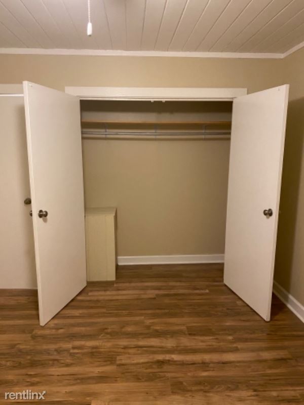 Foto del edificio - 2 br, 1 bath House - 334 Cross Hill Rd