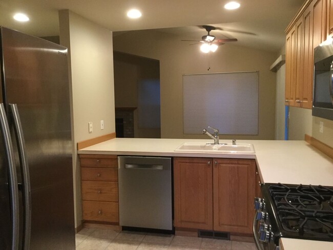 Building Photo - Summerwind Community in Silverdale