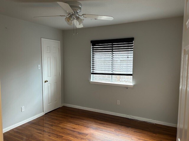 Foto del edificio - 14006 Fair Glade Ln
