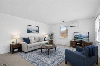 Building Photo - 109 Quarry Rd