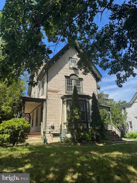 Building Photo - 178 East Ave
