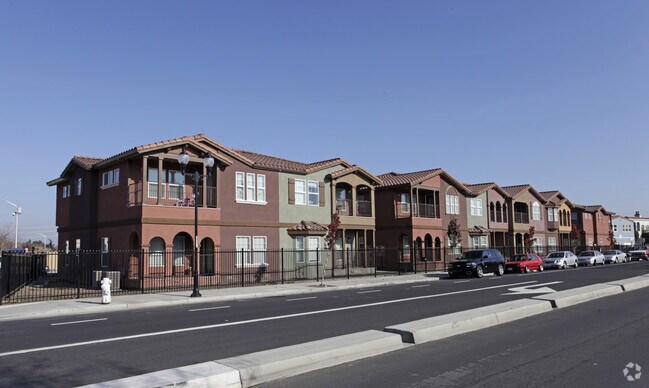 La Almenara Apartments Pittsburg Ca Home California Pittsburg La Almenara Primary Photo