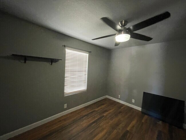 Foto del edificio - 4606 Jeffs Farm