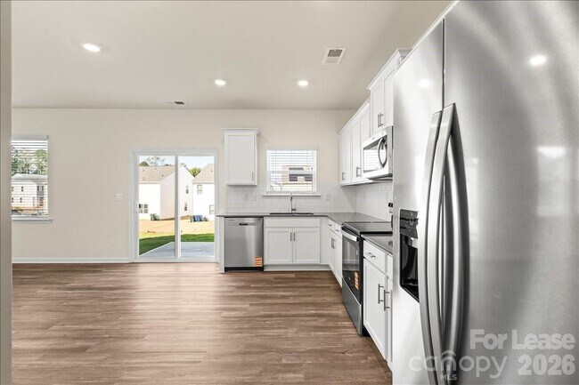 Foto del edificio - 1339 37th Ave Lane NE