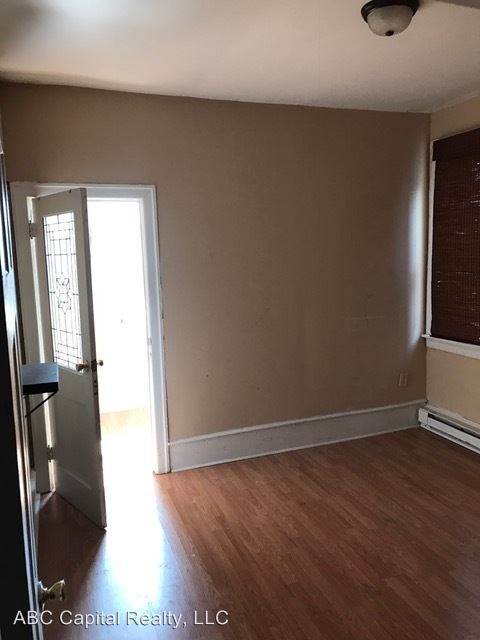 Building Photo - 5844 Pentridge St