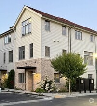 Building Photo - 149 Lottie Ln