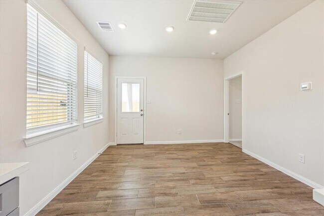 Building Photo - 21610 Cypress Maple Dr