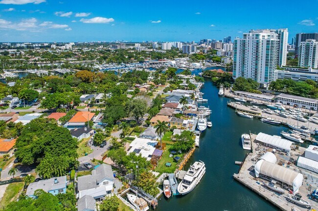 Foto del edificio - 2060 NW 13th St