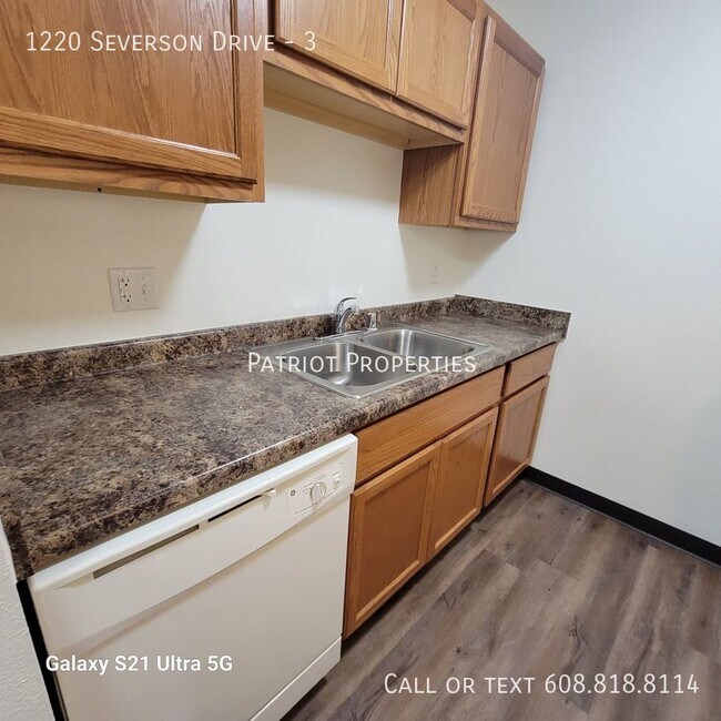 Foto del edificio - 1220 Severson Dr
