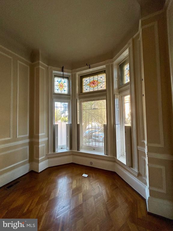 Foto del edificio - 2352 Eutaw Pl