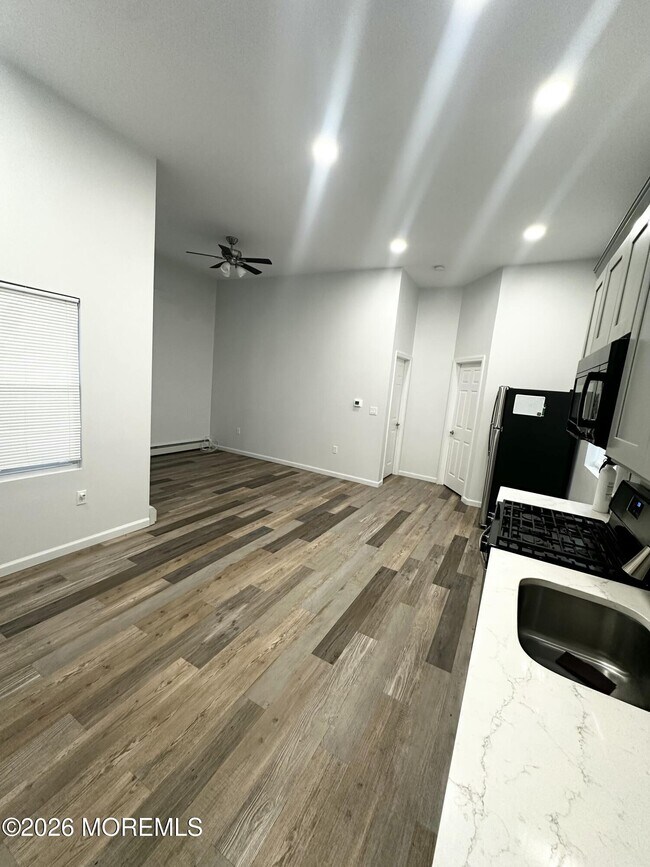 Foto del edificio - 55 Cutters Dock Rd