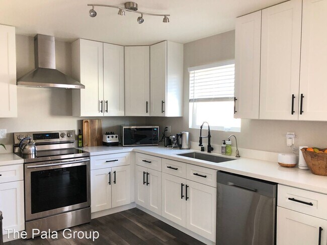 Building Photo - 3 br, 2 bath House - 1050 Bracken Ave