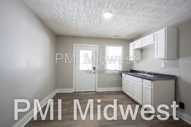 Foto del edificio - 2930 N Dearborn St