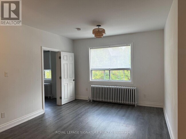 Photo du bâtiment - 394 Dovercourt Rd