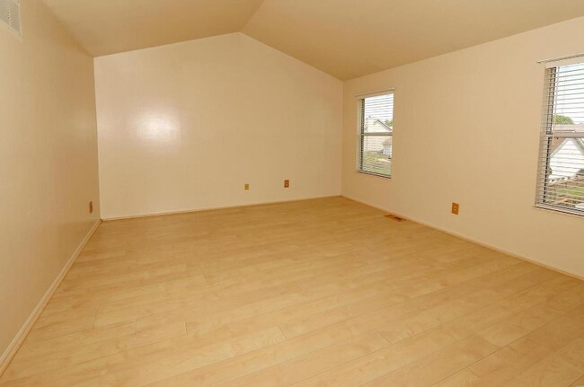 Foto del edificio - 1021 Sweepstakes Ln