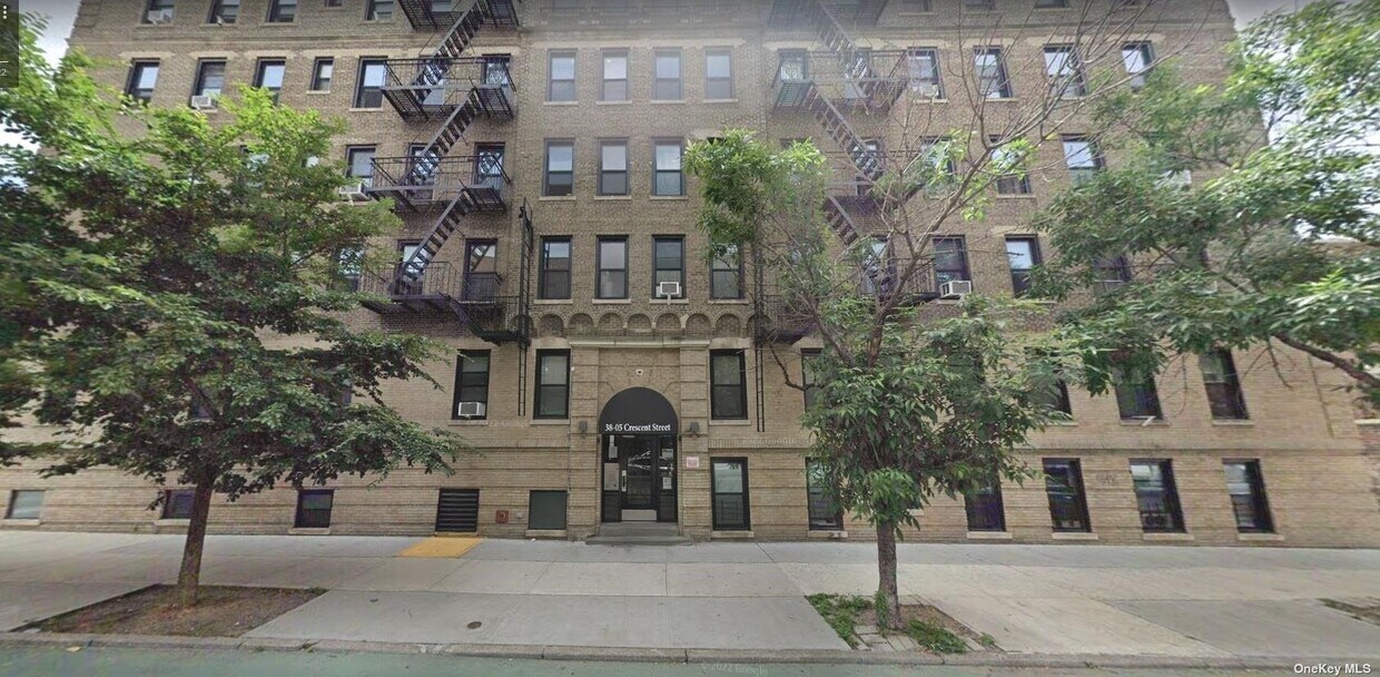 385 Crescent St Unit 3E, Queens, NY 11101 Apartment for Rent in