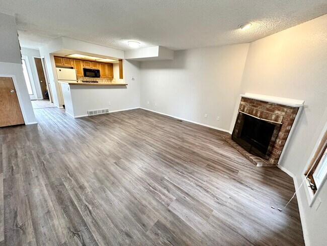 Building Photo - 5051 Garrison St
