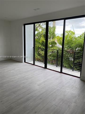 Foto del edificio - 6810 SW 80th St