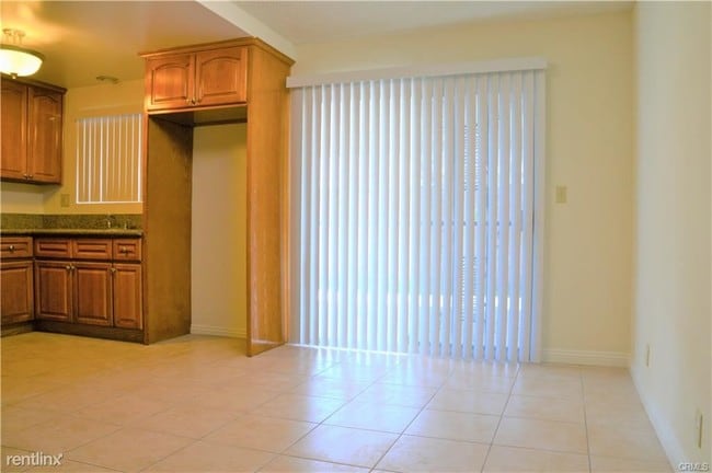 Building Photo - 3 br, 1 bath House - 9304 Glendon Way