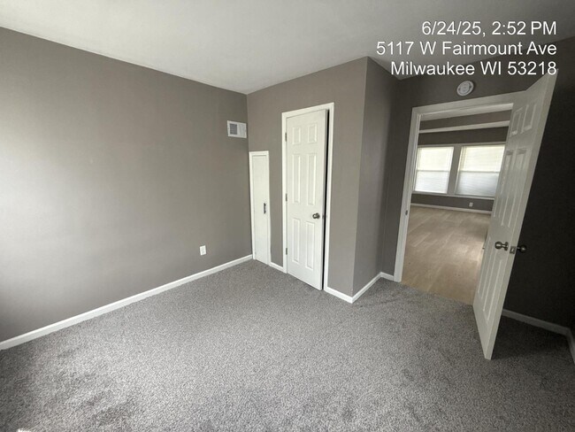 Foto del edificio - 5117 W Fairmount Ave