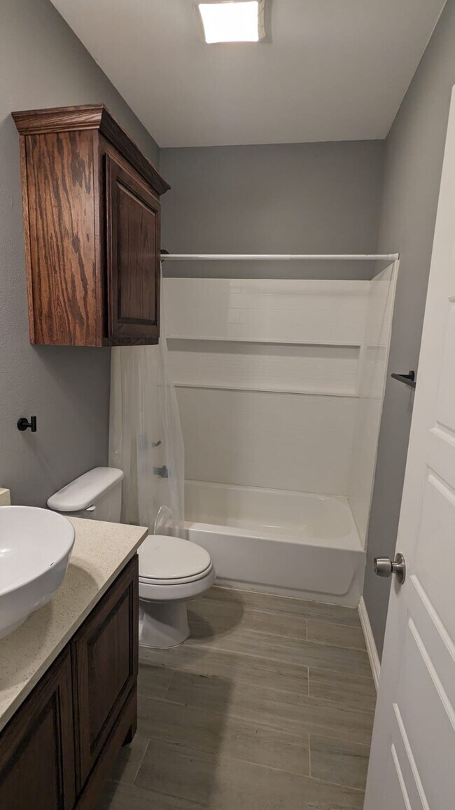 Foto del edificio - 1010 E Epstein St