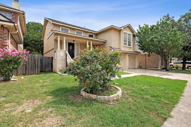 Foto del edificio - 1806 Rosenborough Ln N
