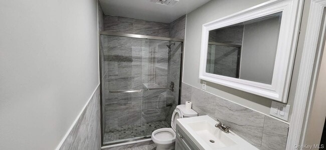 Building Photo - 269 Marion St