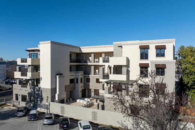 Fotografía del edificio - Hope Street Condominiums