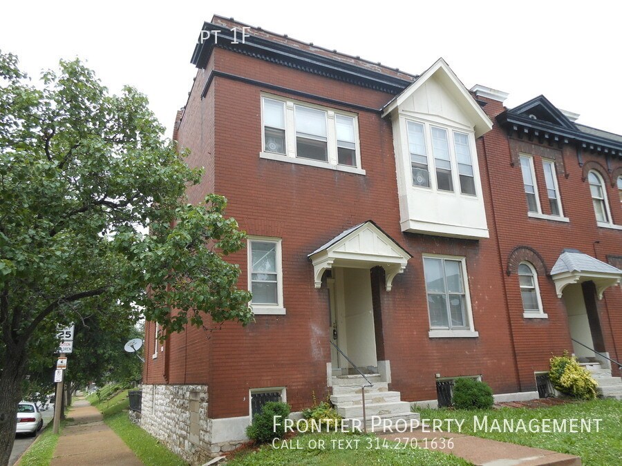 3457 Sidney St, St. Louis, MO 63104 House Rental in St. Louis, MO