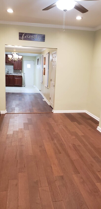 Foto del edificio - 4244 Wyalusing Ave