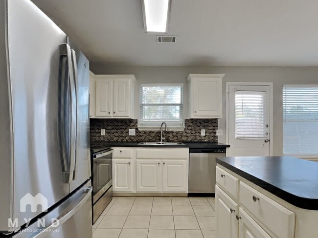 Foto del edificio - 4806 Comal River Loop