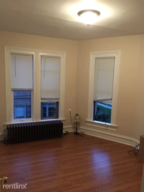 Building Photo - 1 br, 1 bath  - 109 S Huron St Apt 2