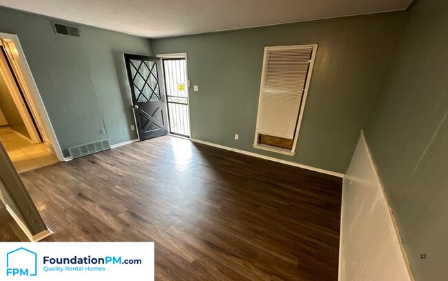 Foto del edificio - 4430 Tarleton Dr