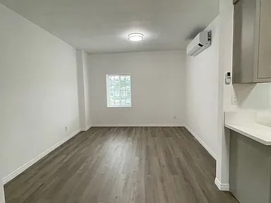Foto del edificio - 5442 Alhambra Ave