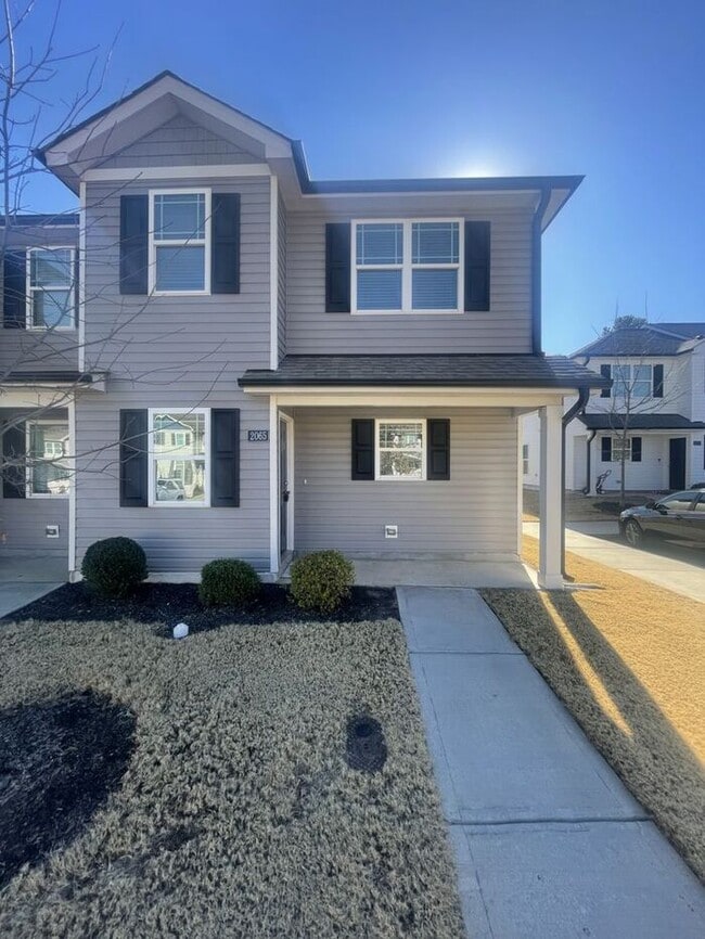 Building Photo - 2065 Wiggins Vlg Dr