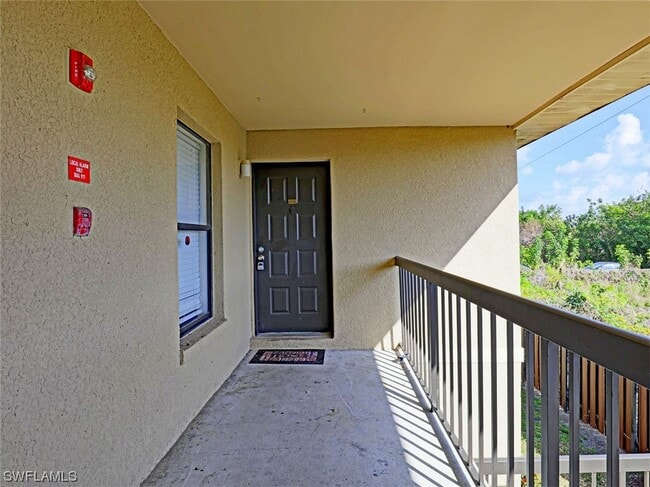 Building Photo - 5309 Summerlin Rd