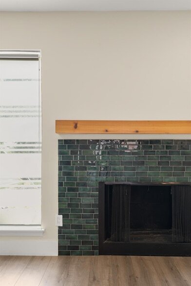 Foto del edificio - 6410 Chimney Creek Cir