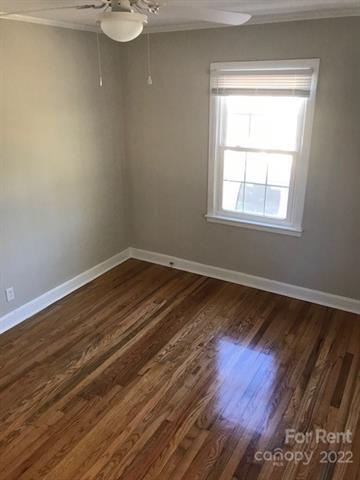 Building Photo - 207 Hawley Ave