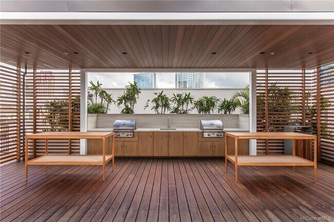 Foto del edificio - Aalii High Floor 1 bedrrom, 1 bath, 1 parking