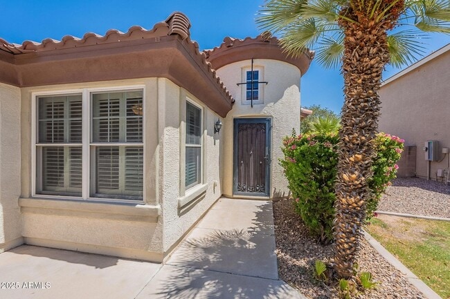 Photo - 15927 N 171st Drive Unit House