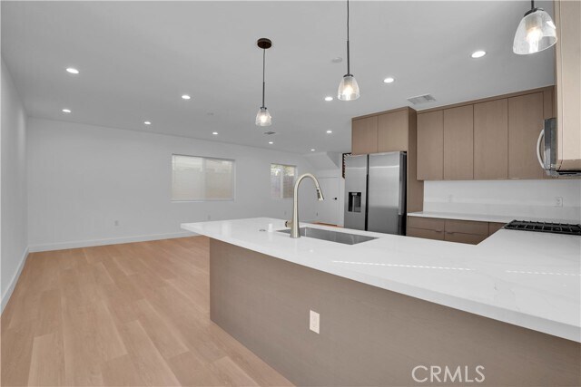 Building Photo - 18221 Chatsworth St