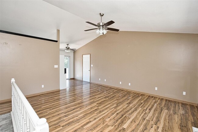 Foto del edificio - 2252 Parkton Way