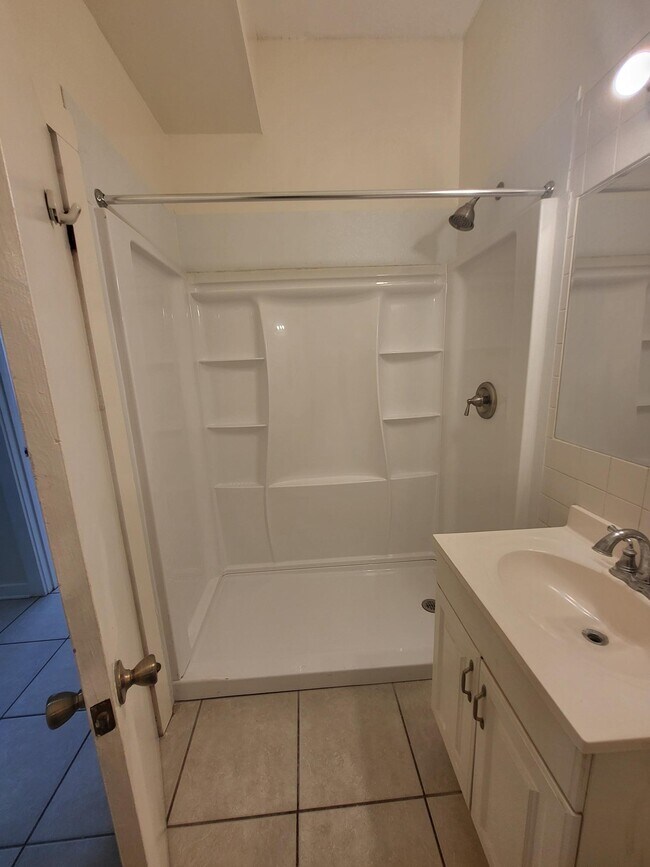 Shower - 207 W King St
